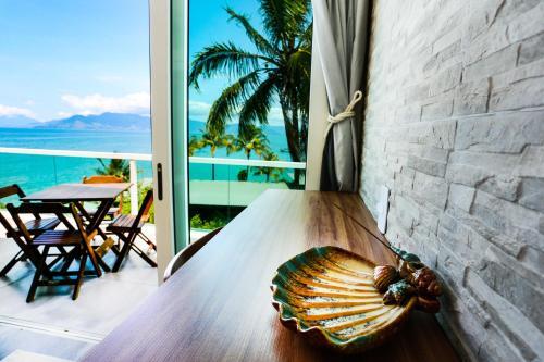 Apartamento Lindo Flat Sobre O Mar de Martin de S�...