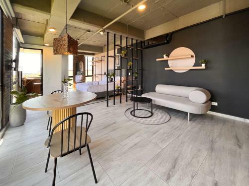Apartamento Industrial Loft With Balcony In Laureles