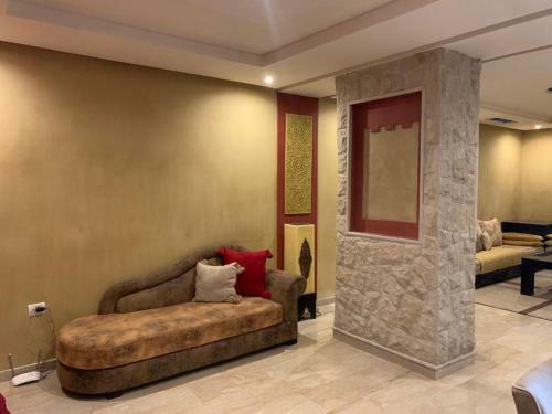 Iris Beach Luxurious Apartment