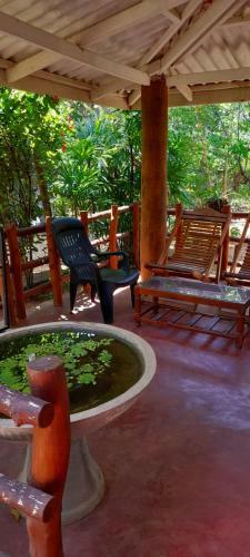Hostal Batu's Safari Villa
