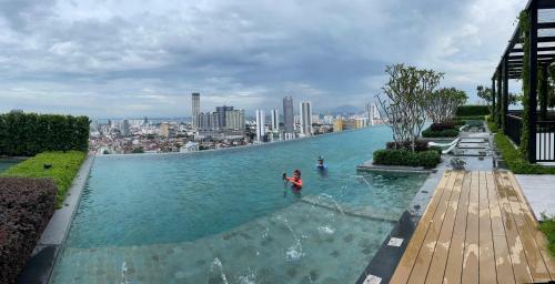 Apartamento 13 Beacon Executive Suites #rooftoppool #luxurysuites