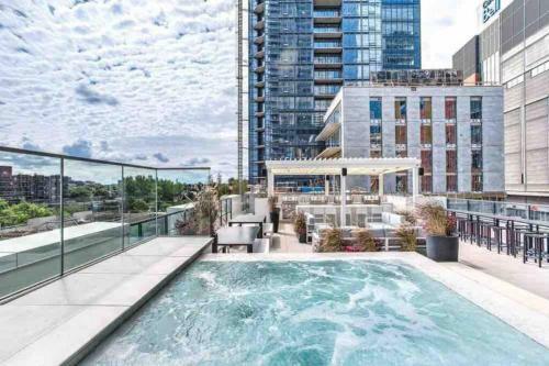 Apartamento Modern 1 Bdr Suite&pool/jacuzzi/gym/freeparking