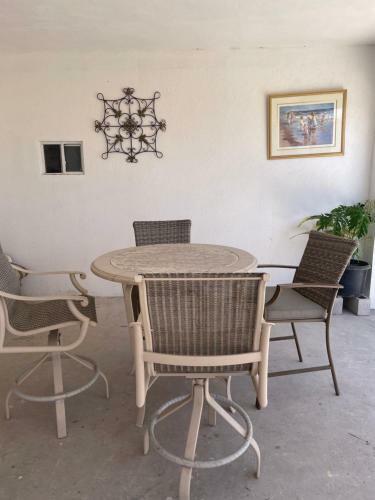 Casa 3 Rec�maras Y Dos Ba�os