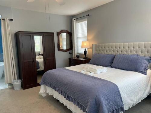 Spacious Family Resort 4 Bed/3 Bath-pool- Pets Ok