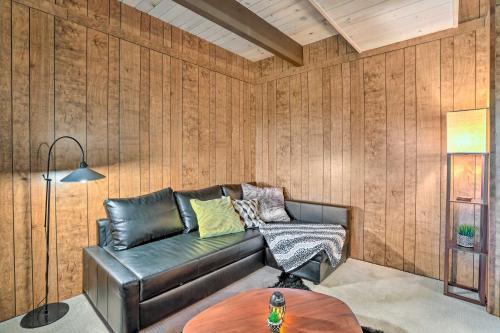 Lake Arrowhead Cabin With Mid-century Charm!