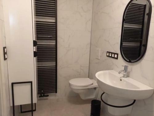 Apartamento Au Lit De L'ambl�ve