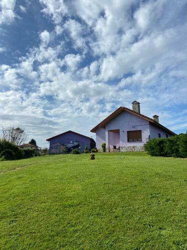 Apartamento En Ba�ugues Cerca de Cabo Pe�as.