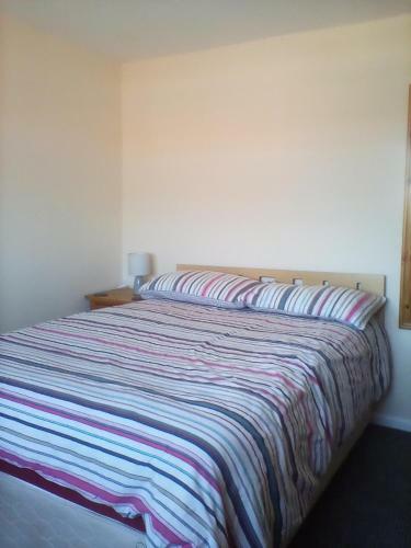 1-bed Apartment In Bridport Great Location