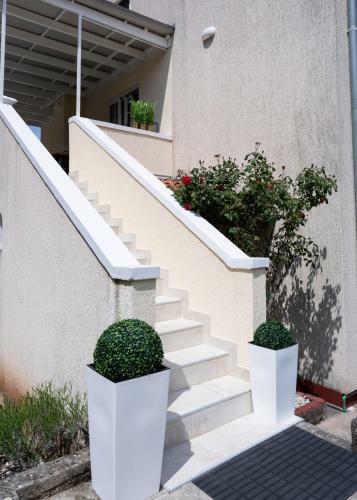 Luxury Mantinela Apartment