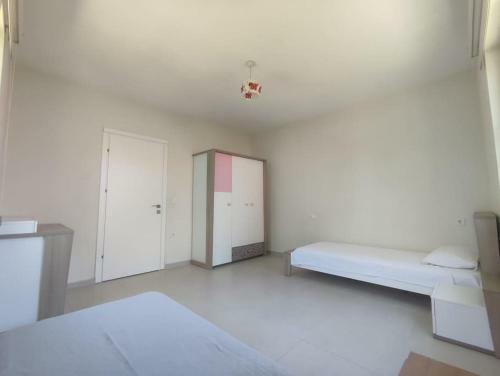 Villa Serenity With Private Pool And Large Garden.