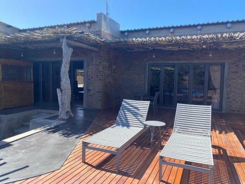 Mohlape Lodge