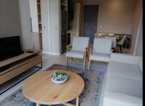 Luxurious Apartment In Menlyn Maine