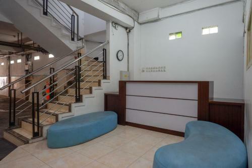 Urbanview Hotel Artama Simpang Lima