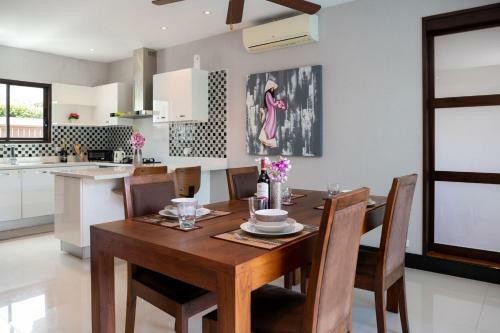 Villa Plunge