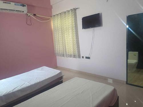 Hotel Oyo 90808 Nehra Tower