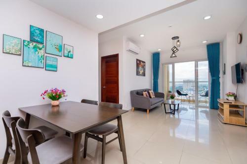 Apartamento Lucky Inn Homestay