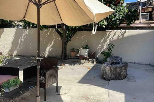 Spacious 1bed Country-style Home In Studio City