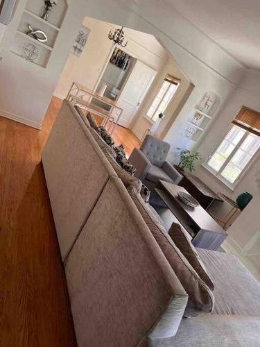 Apartamento Large 2bd/1br Condo/ Parking Beverly/ Fairfax