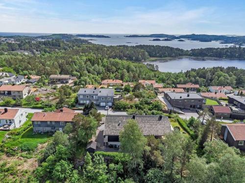 Unik Villa M. Gode Solforhold Og Fantastisk Utsikt