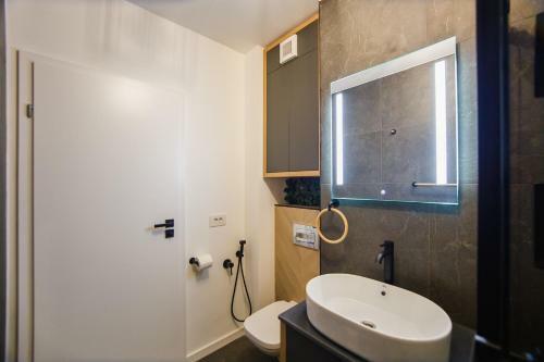 Duo Vibe Apartment