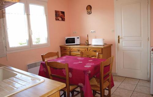 Holiday Home Terrasson M-694