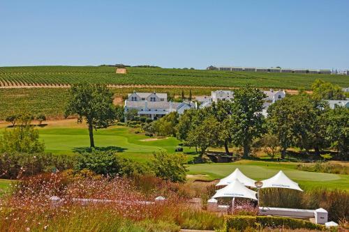 De Zalze Winelands Golf Lodges 18