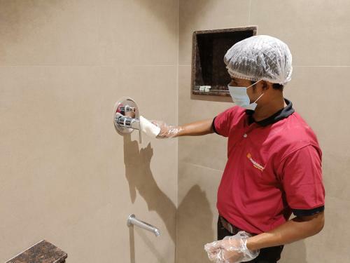 Hotel Comorin Grand