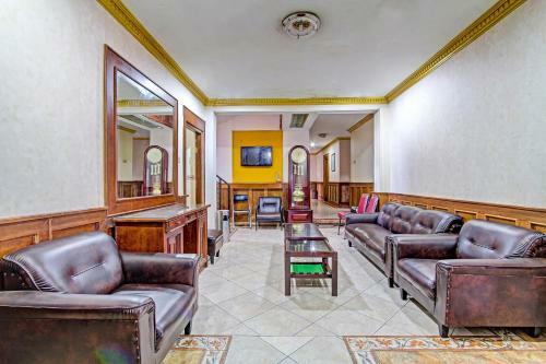 Oyo 91525 Hotel Bugisan