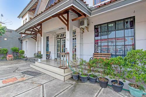 Oyo 91525 Hotel Bugisan