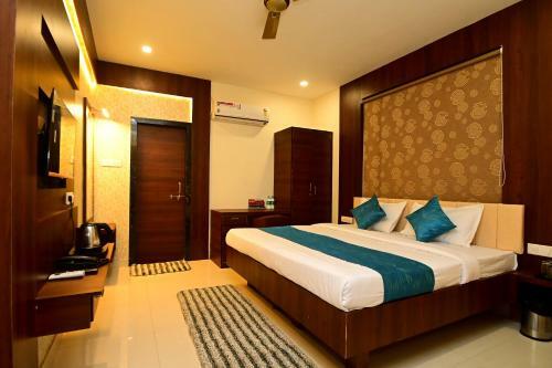 Hotel Hallmark