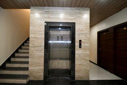 Hotel Hallmark