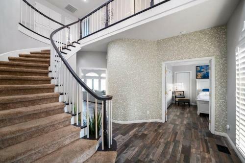 Santorini Inspired Brisbar Villa