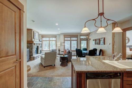 Apartamento Lone Eagle 2 Bedroom Condo