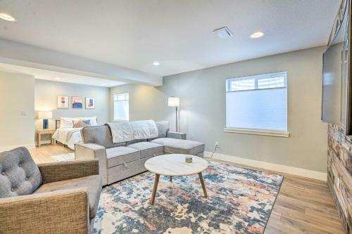 Spacious Old Town North Home With Rooftop Deck!