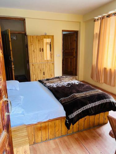 Hostal Dwine Stay