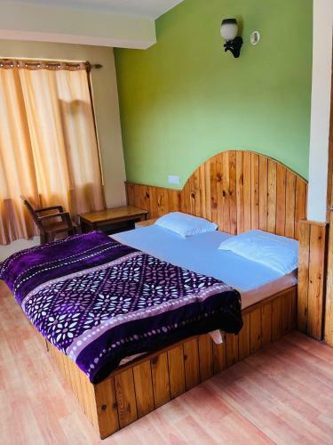 Hostal Dwine Stay