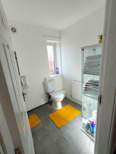 2 Bedroom Large And Luxurious Apartment