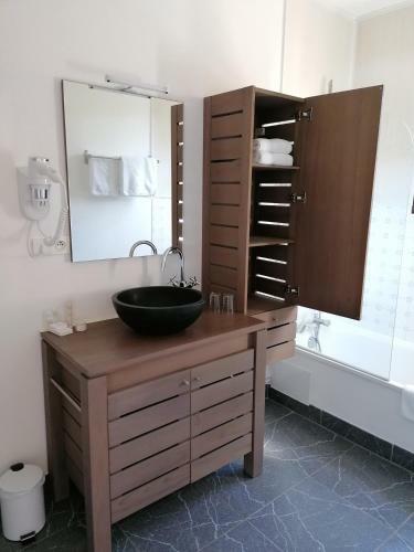 Hotel H�tel Le Relais Du Touron