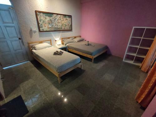 Entropy Apartment Hotel