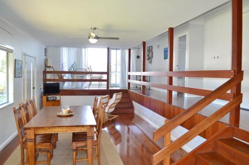 Seaview 22
