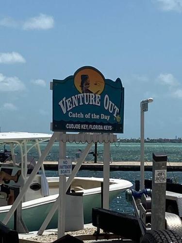 Island Oasis ~ Your Paradise Awaits!