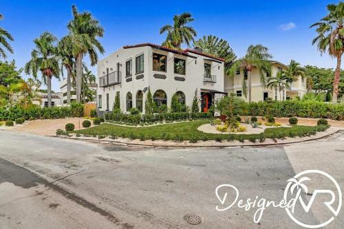 7br Charm With Heated Pool And Waterview