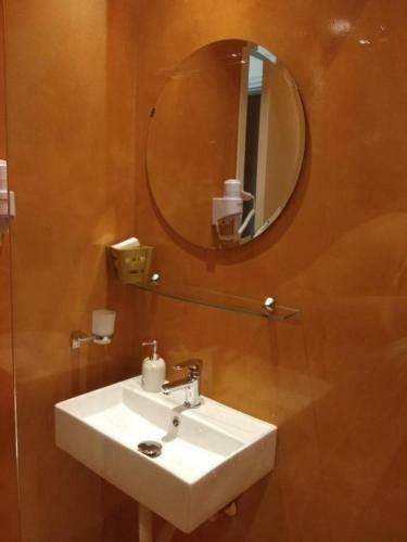 Hotel Karavos