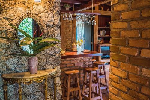 Lodge Chal� Tico-tico