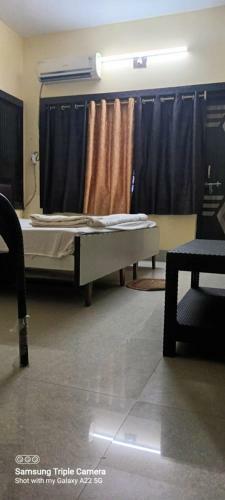 Hotel Moon