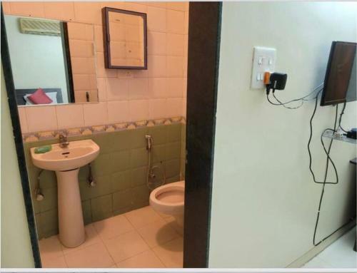 3bhk Home In Kp With AC & Wifi