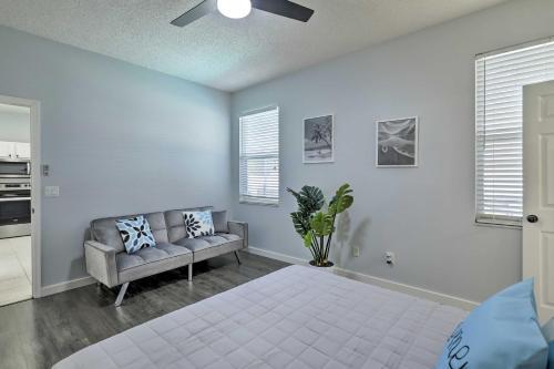 Elegant Riverview Retreat With Lanai And Pool!