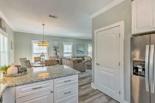 Sunny Perdido Key Cottage With On-site Tiki Bar
