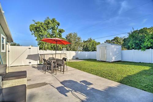 Family-friendly, Pastel Gem With Private Pool!