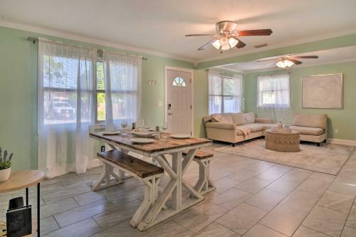 Family-friendly, Pastel Gem With Private Pool!
